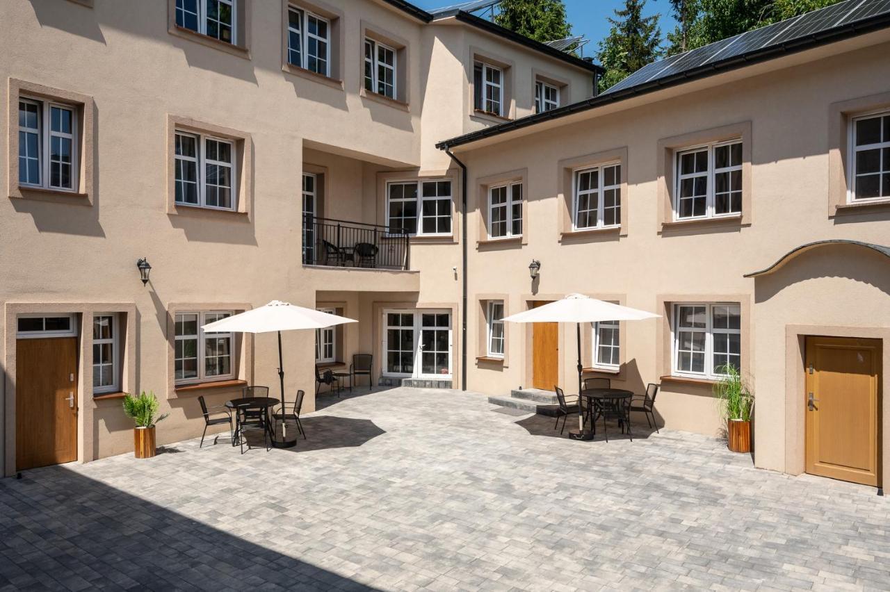 ריבניק Central Platinum Apartments 18 מראה חיצוני תמונה
